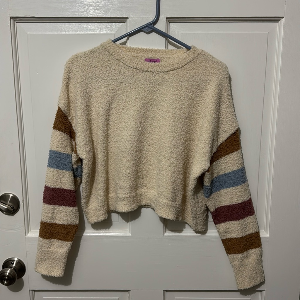Nwt Francesca&acirc;s Mi Ami Brand Cropped Sweater
